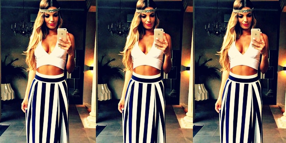 What Your Best Selfie Side Reveals About You What Your Best Selfie Side Reveals About You