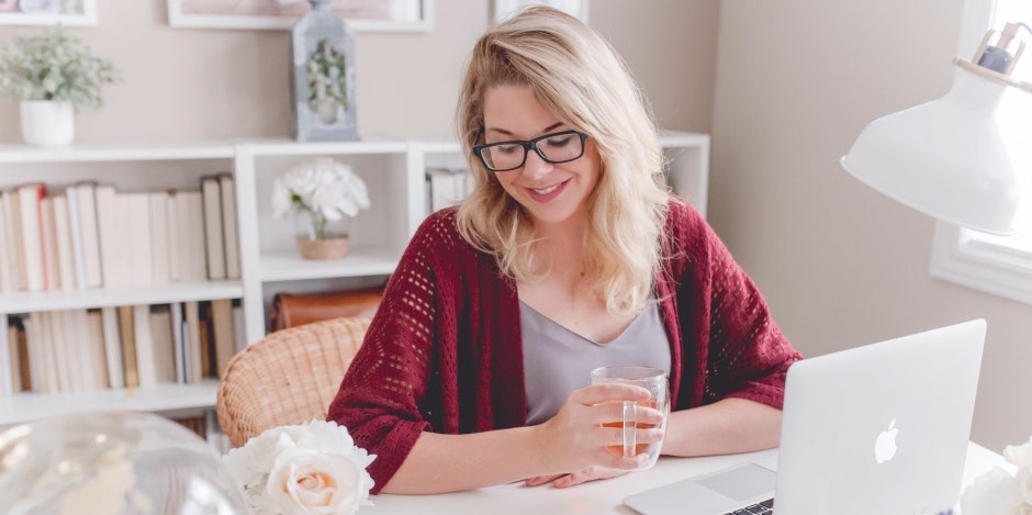 Deep Questions To Ask Yourself To Set Life Goals & New Year's Resolutions For 2019 Deep Questions To Ask Yourself To Set Life Goals & New Year's Resolutions For 2019