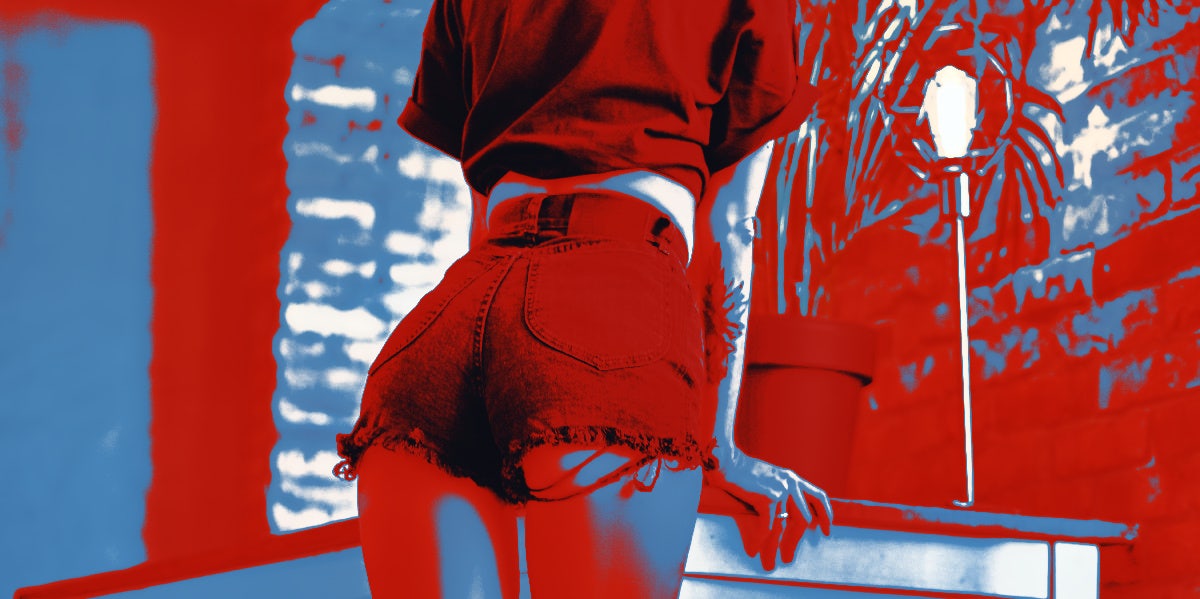 7 Best Sex Positions To Give You A Tighter, Bigger Butt woman from behind in jean shorts