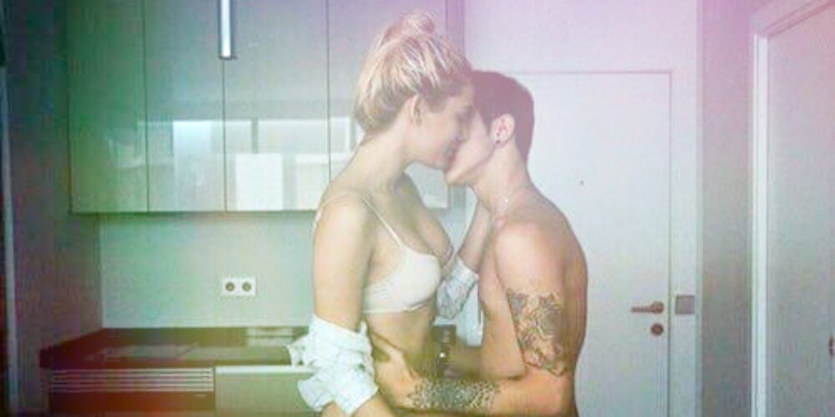 Sexy Couple Sexy Couple