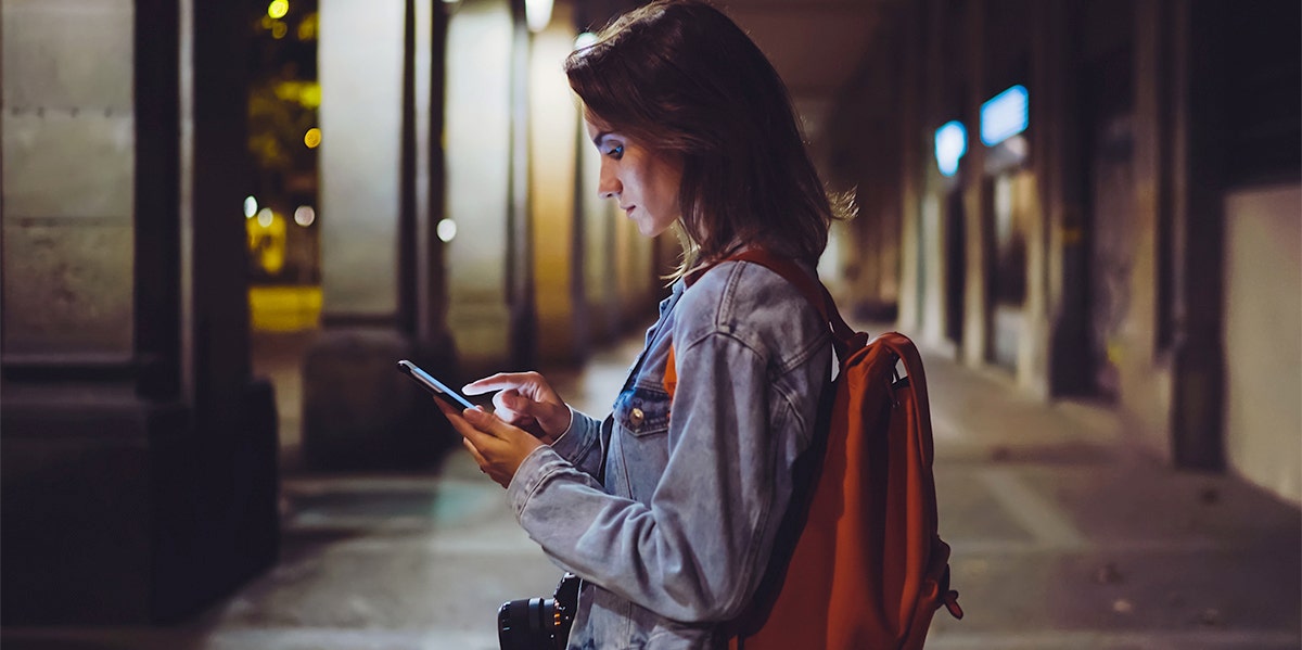 Why Young Women Share Locations With Each Other For Safety woman who used share my location
