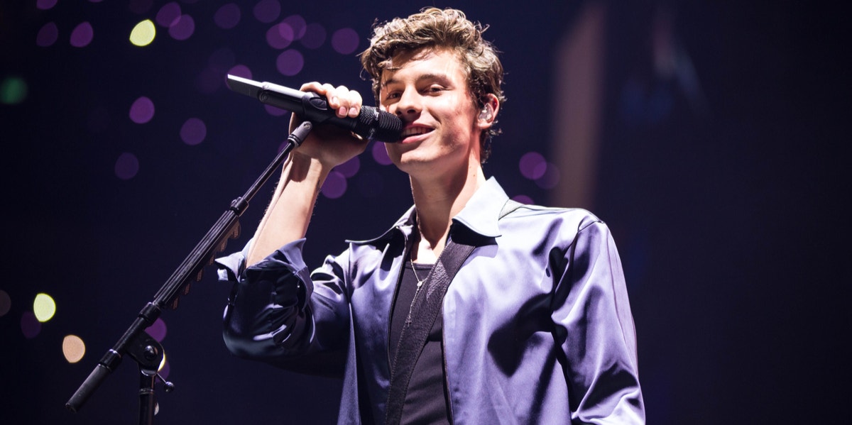 Why Do People Think Shawn Mendes Is Gay? Shawn Mendes