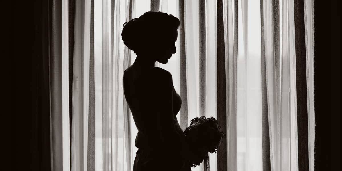 6 Legit Reasons To Call Off Your Wedding unhappy bride