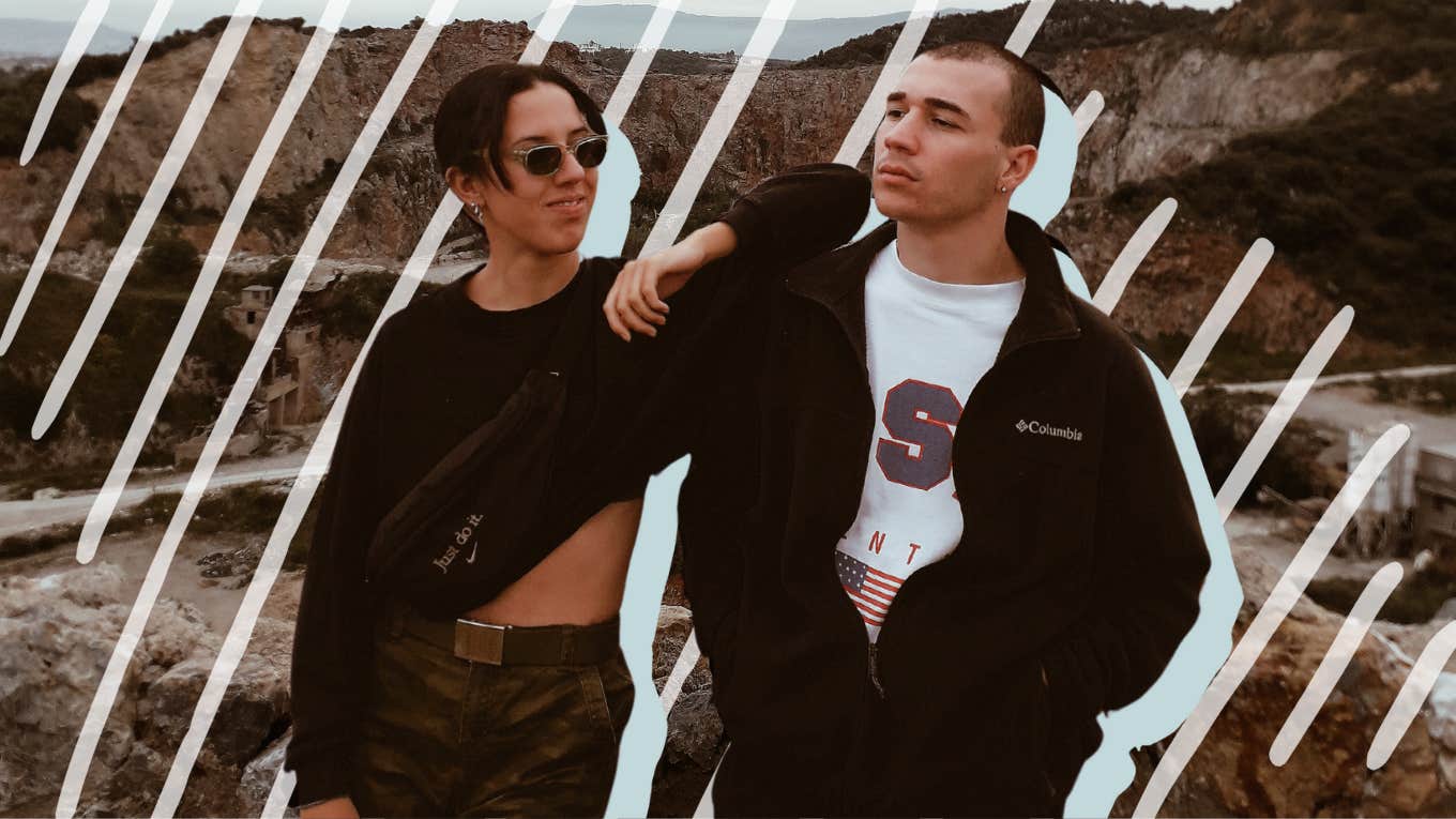 5 Tiny Signs Your Guy Will Always Respect You — Even When You Disagree Couple on the beach