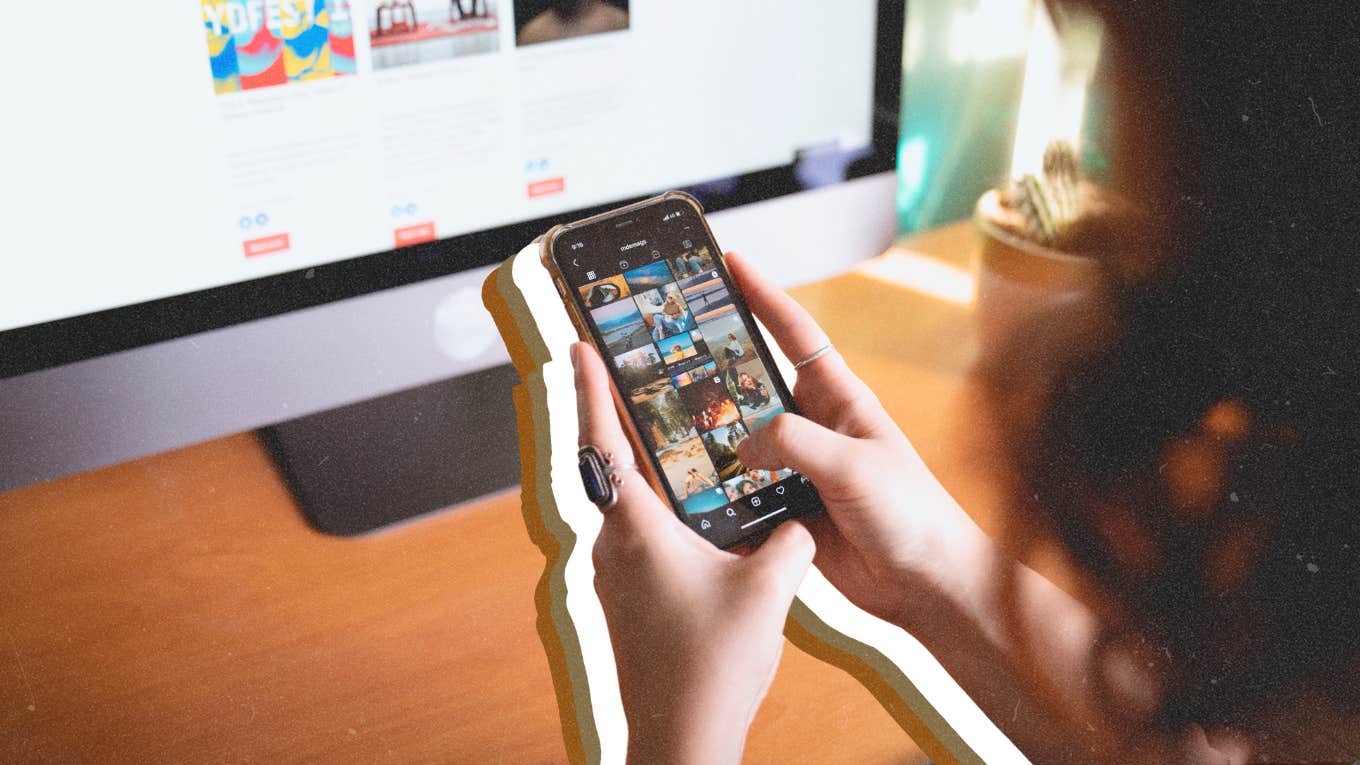 5 Dangerously Toxic Signs Social Media Has Taken Over Your Life Scrolling social media