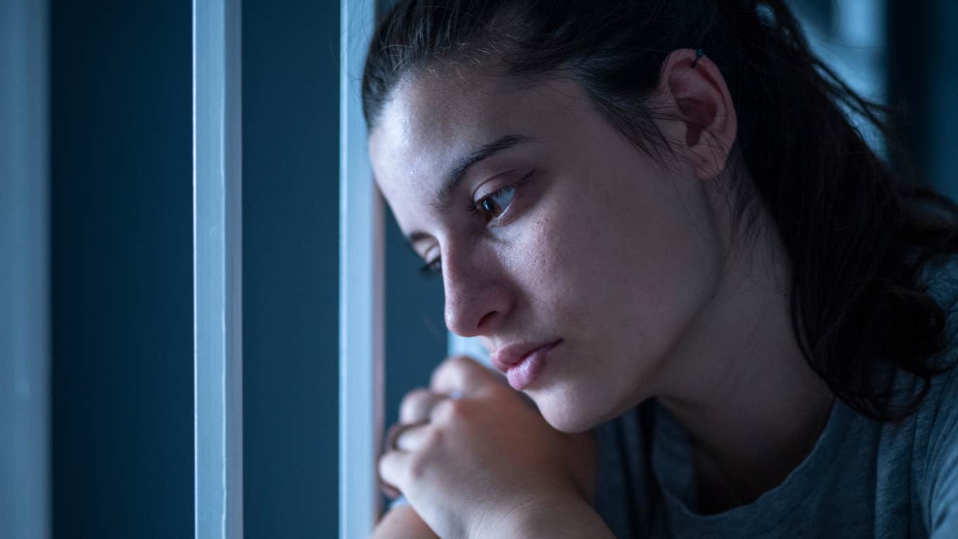 6 Painful Habits Of People With Very Low Self-Esteem Sad Woman