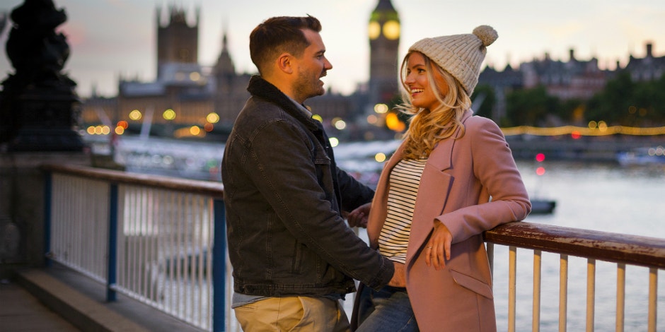 The 7 Stages EVERYONE Goes Through When They Fall In Love The 7 Stages EVERYONE Goes Through When They Fall In Love