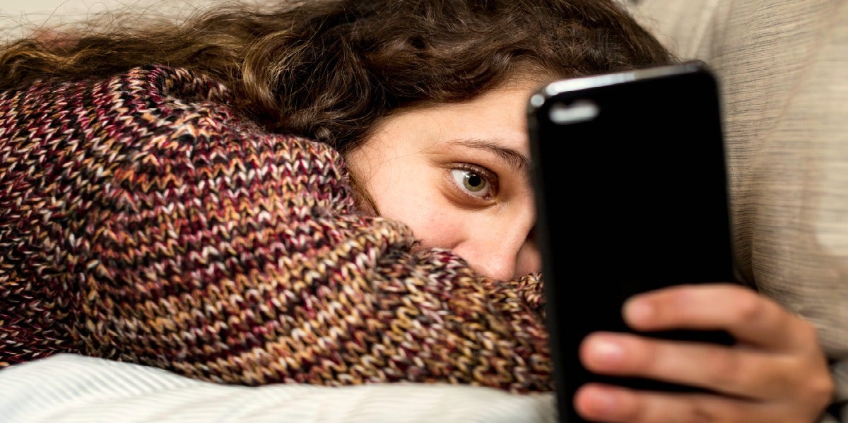 How To Make A Social Media Detox Work: 13 Best Tips How To Make A Social Media Detox Work: 13 Best Tips