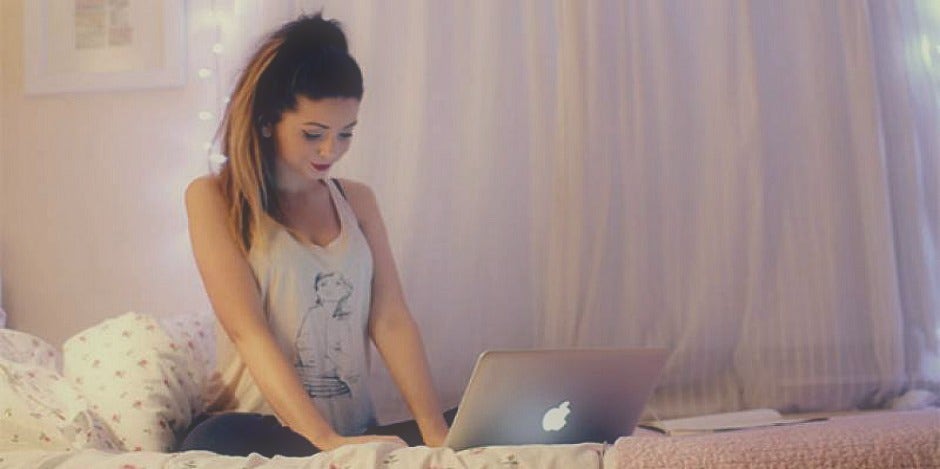 zoella on computer