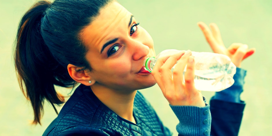 The Truth About Whether Or Not Sparkling Water Is Actually Good For You The Truth About Whether Or Not Sparkling Water Is Actually Good For You