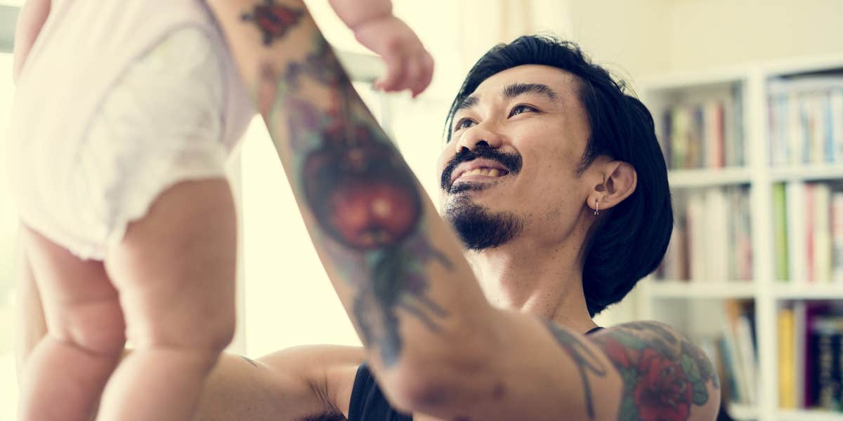 Stepfather Refuses To Tattoo Stepson's Name Alongside His Biological Children's Stepdad with tattoos