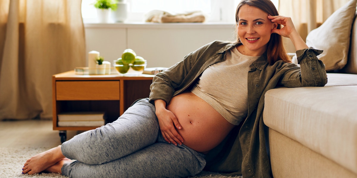 9 Best Stretch Mark Creams For Pregnancy & Prevention 2020 9 Best Stretch Mark Creams For Pregnancy & Prevention 2020