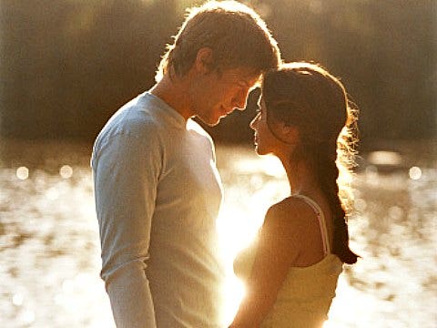Summer Love: 5 Signs Your Fling Is The Real Thing [EXPERT]