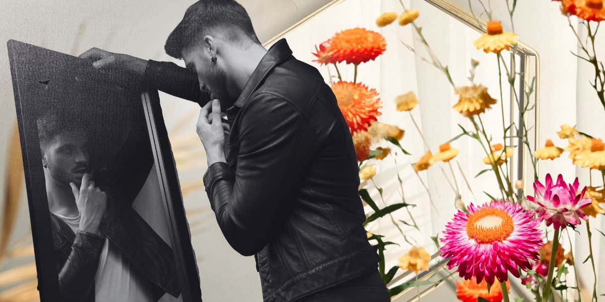 3 Brutally Honest Signs You're An Extreme Narcissist Man looking into mirror