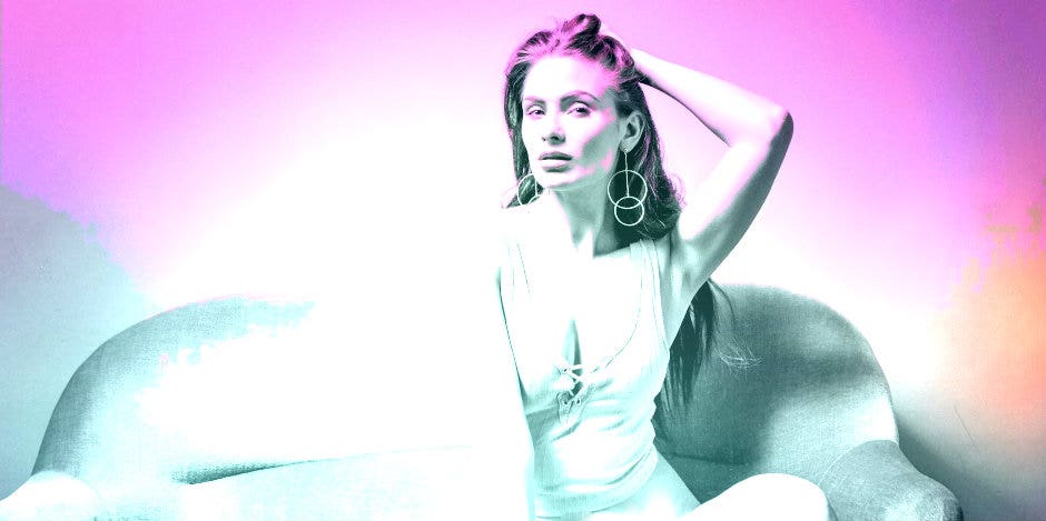 I Went Inside The Secret World Of Suburban Swingers To Find Out Why The 'Swinger Lifestyle' Appeals To Women I Went Inside The Secret World Of Suburban Swingers To Find Out Why The 'Swinger Lifestyle' Appeals To Women