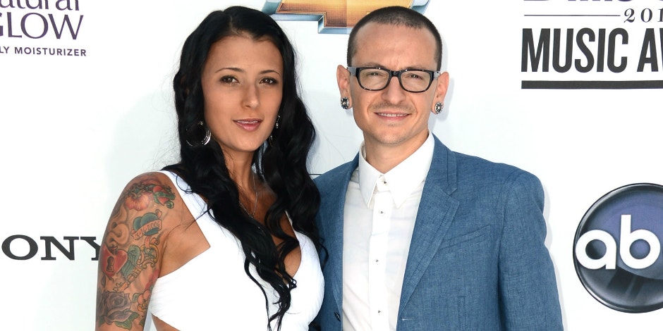 Who Is Talinda Bennington's Fiancé ? New Details On Chester Bennington's Wife's Engagement Two Years After His Death Who Is Talinda Bennington's Fiancé ? New Details On Chester Bennington's Wife's Engagement Two Years After His Death
