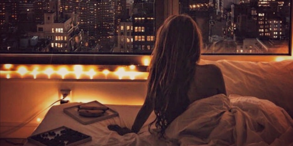 These Tantric Sex Practices Help Single People Find Love (Even With Themselves!) These Tantric Sex Practices Help Single People Find Love (Even With Themselves!)