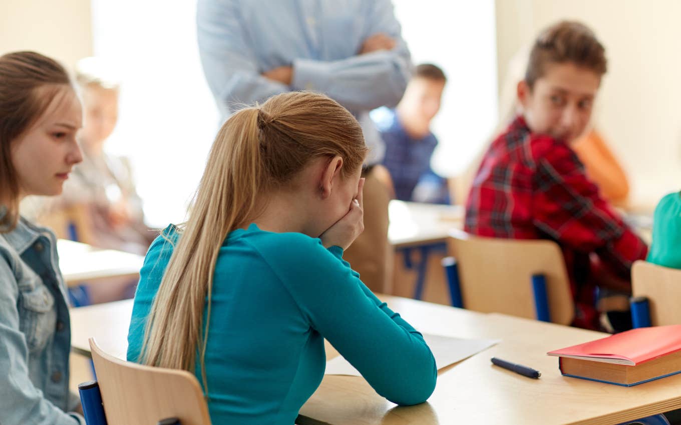 Teacher Reveals The Truth About Santa To Her High School Student After Assuming That She Didn't Believe In Him Anymore Girl upset in classroom, learned Santa isn't real