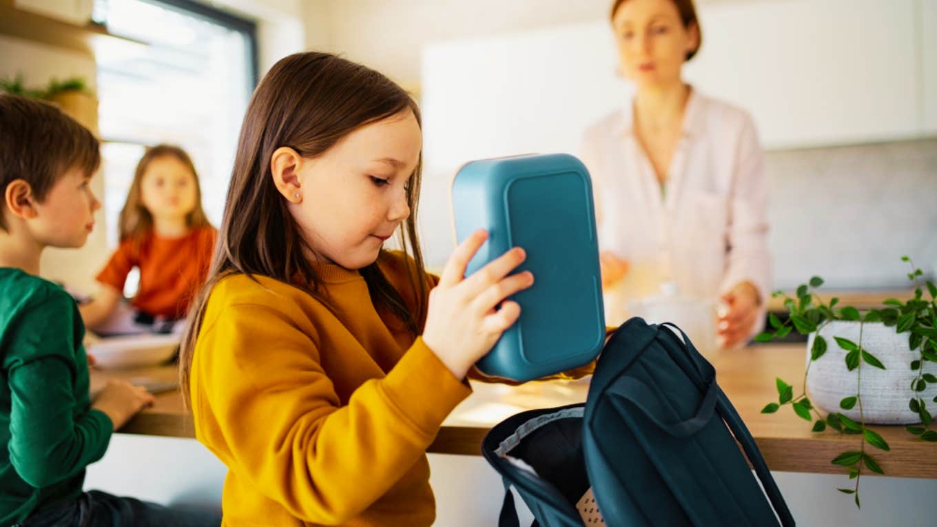 woman, lunchbox, student, kind 