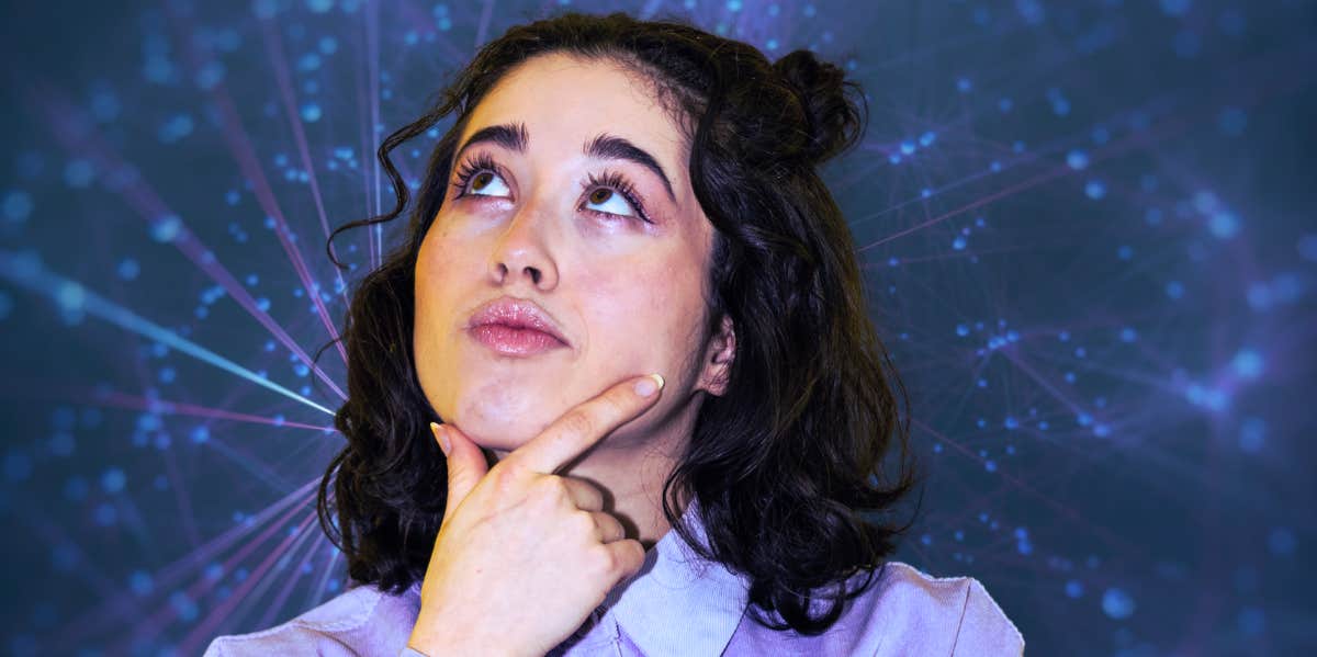 4 Things The Highest-Level Thinkers Never Do girl thinking with hand on her chin