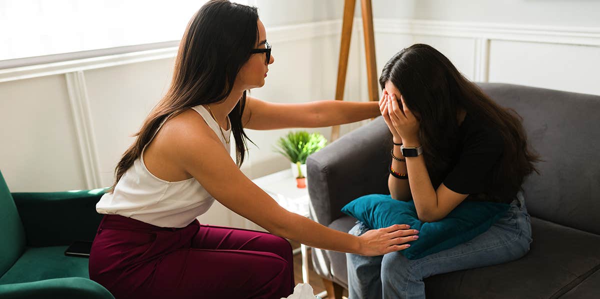 10 Supportive Things To Say To Someone Struggling With Mental Illness woman comforting woman