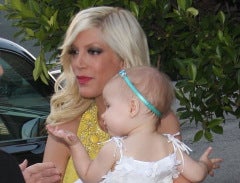 Tori Spelling Candy Spelling Dean McDermott