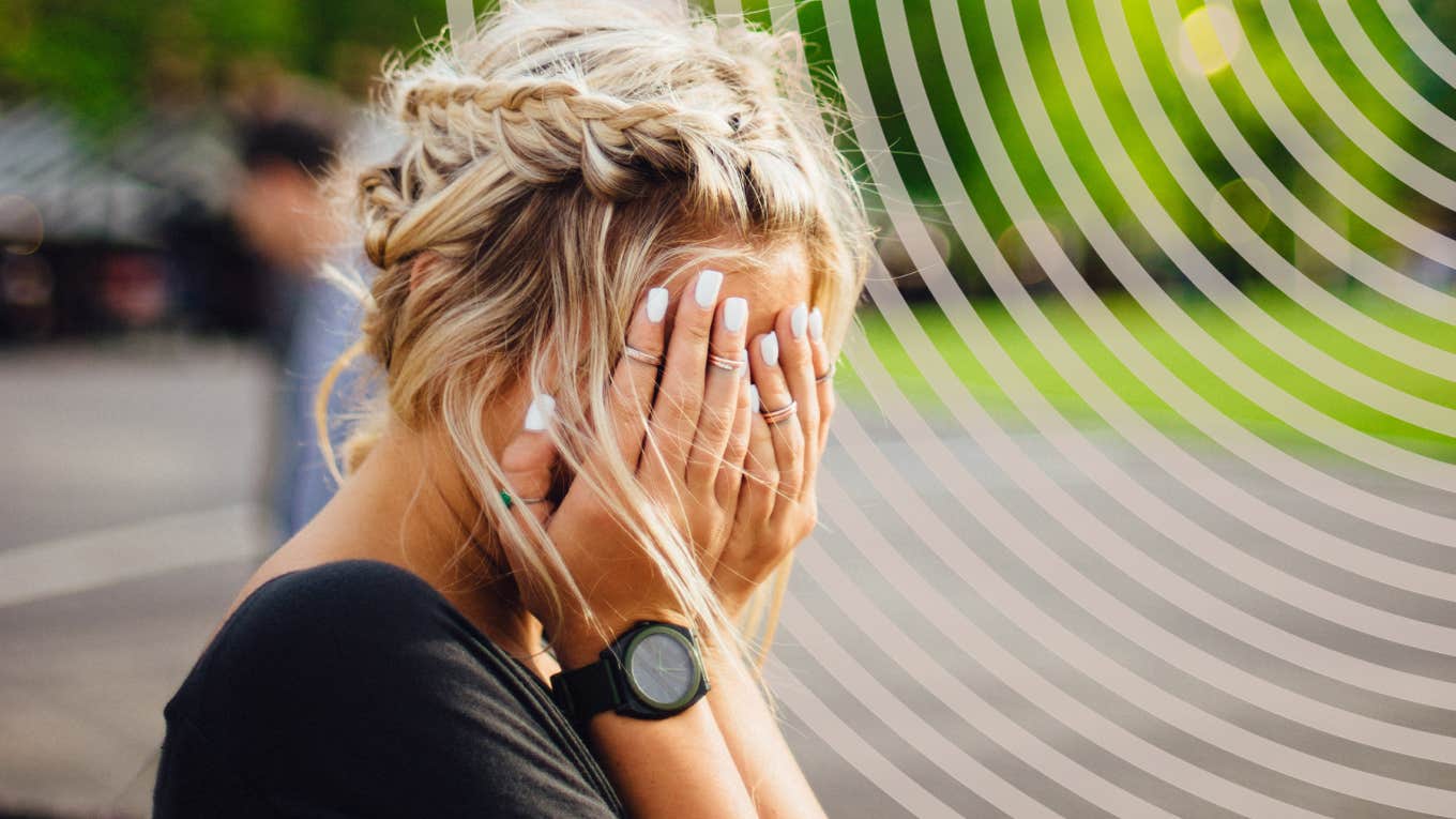 2 Things Women Do That Seem Charming But Actually Turn Guys Off Woman being shy