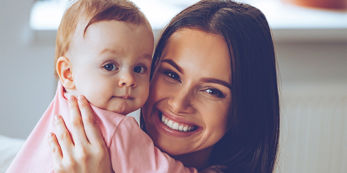 Why Women With A Specific Waist-To-Hip Ratio Have Smarter Kids mom and baby