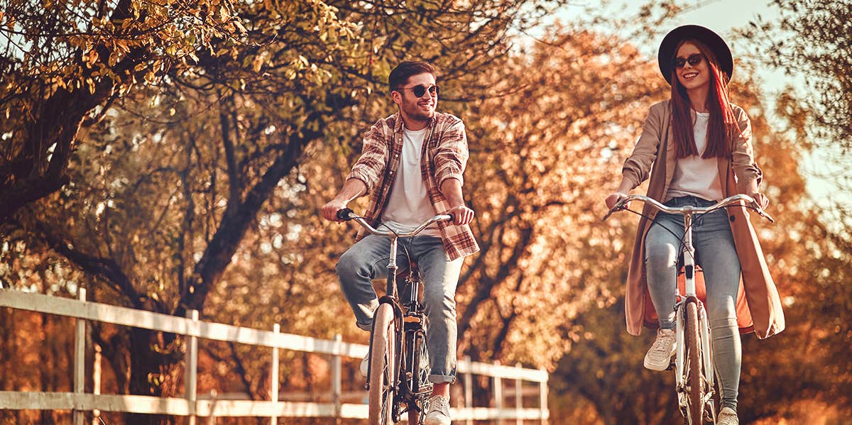 couples biking