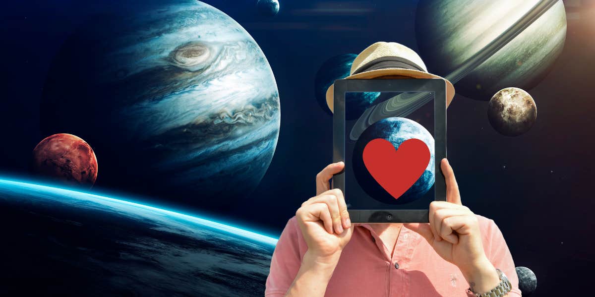 Each Zodiac Sign's Weekly Love Horoscope For September 4 - 10, 2023 weekly love horoscope for september 4 - 10, 2023