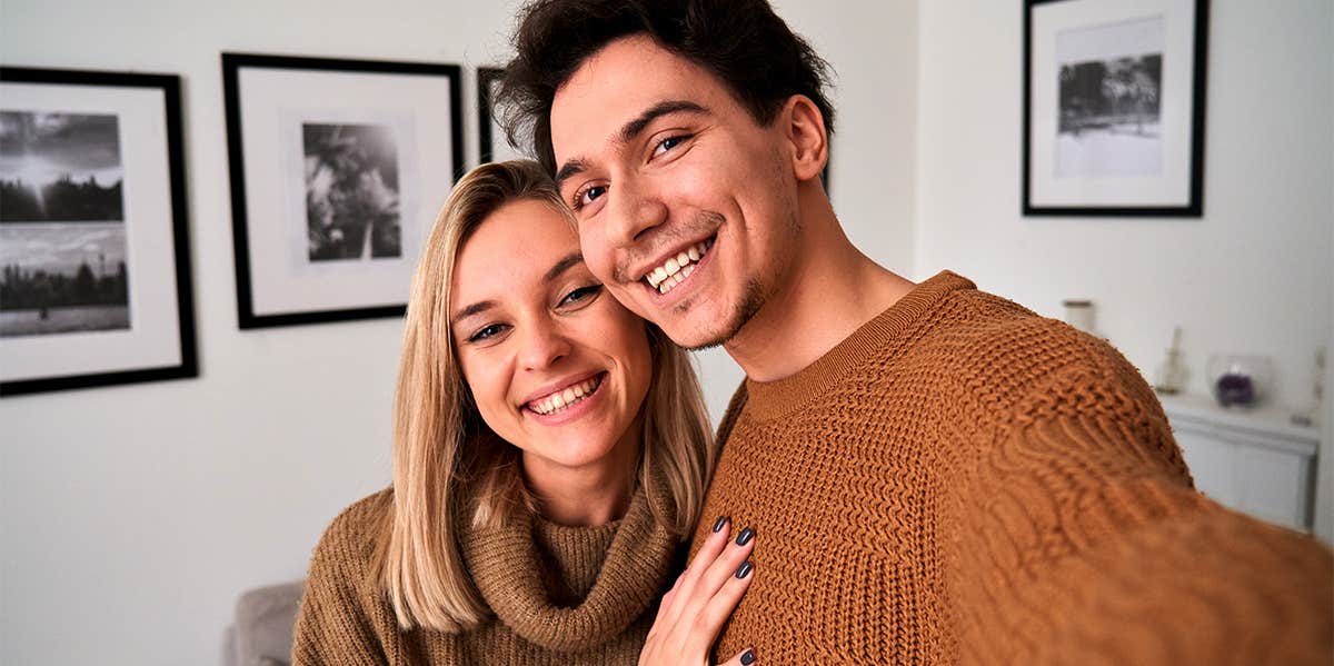 What It's Like To Have A Truly Optimistic Significant Other smiling couple