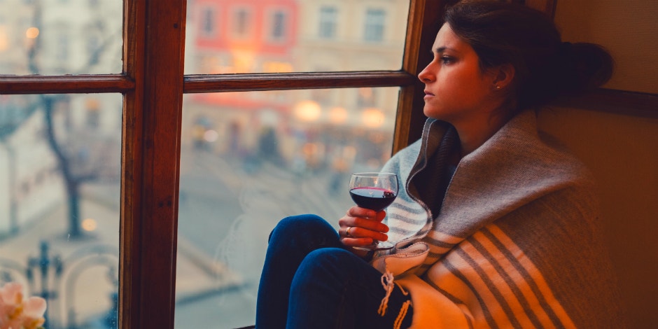 How To Help If You're Worried About Someone's Mental Health While Social Distancing Orders Are In Place How To Help If You're Worried About Someone's Mental Health While Social Distancing Orders Are In Place