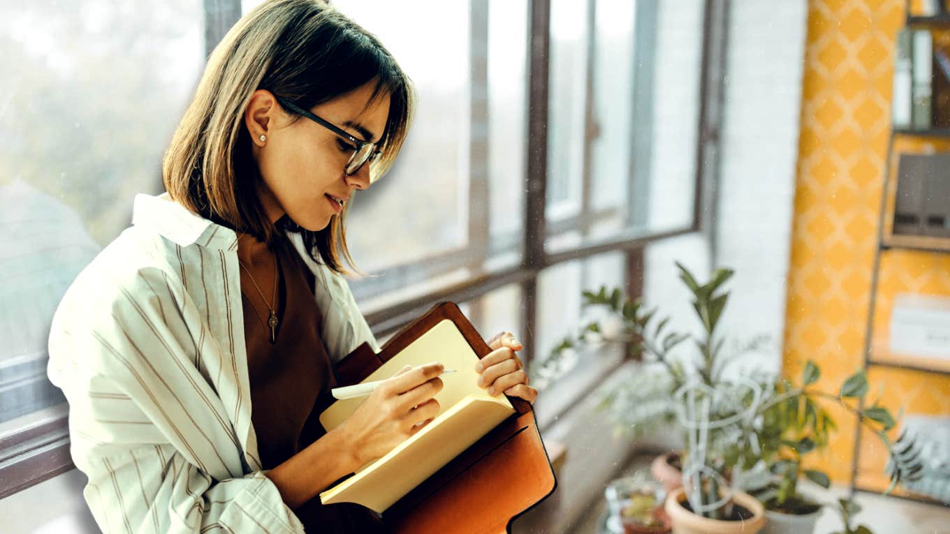 Woman letting go of her to do to focus on important tasks 