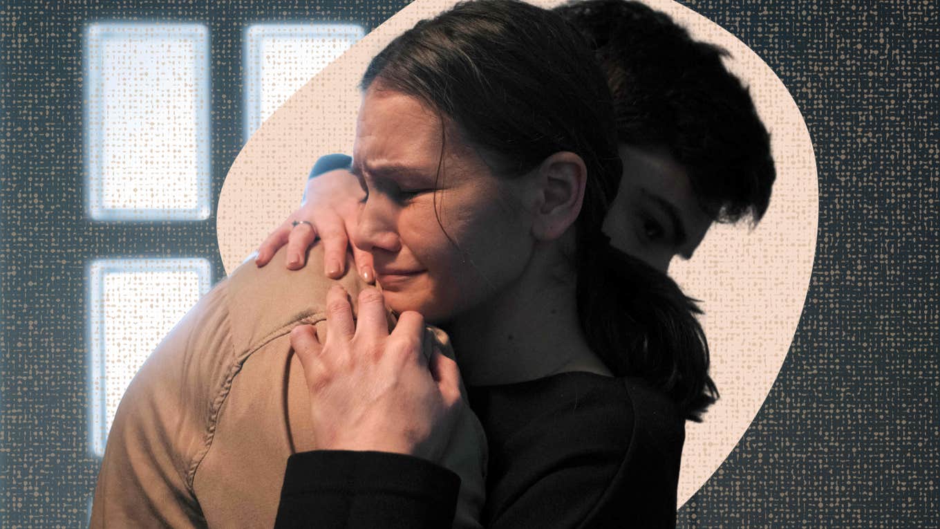 The Type Of Man Who Will Only Break Your Heart, According To A Relationship Expert Broken hearted woman hugging man