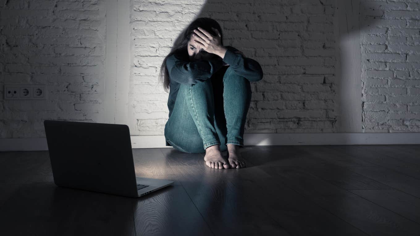 Woman Called Ugly Her Entire Life Trying To Help Others Better Themselves Keeps Getting Insulted Online woman being trolled online after being called ugly her entire life