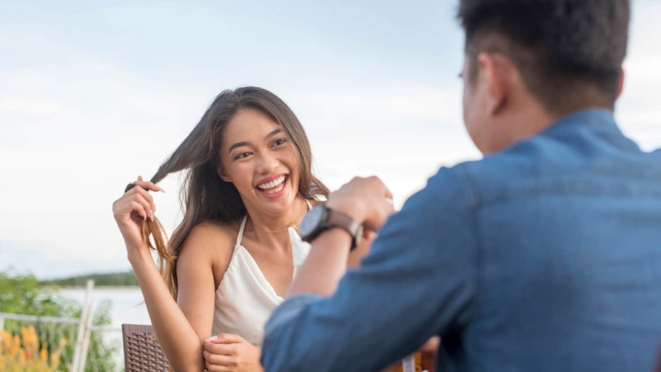 Woman Ghosts Man But Will Not Tell Him Why Unless He Pays Her $200 woman, man, ghost, dating
