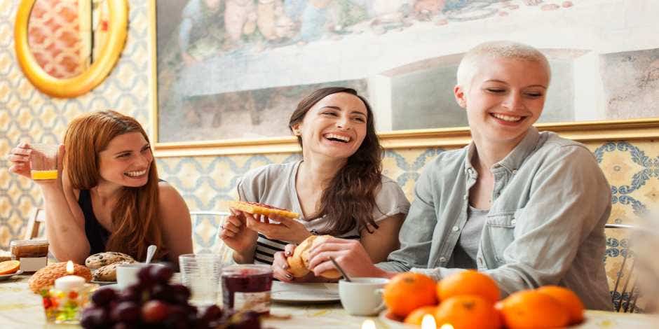 Tired of the Bar Scene? - Check out 12 Hot Spots for Meeting 30+ Singles! Tired of the Bar Scene? - Check out 12 Hot Spots for Meeting 30+ Singles!