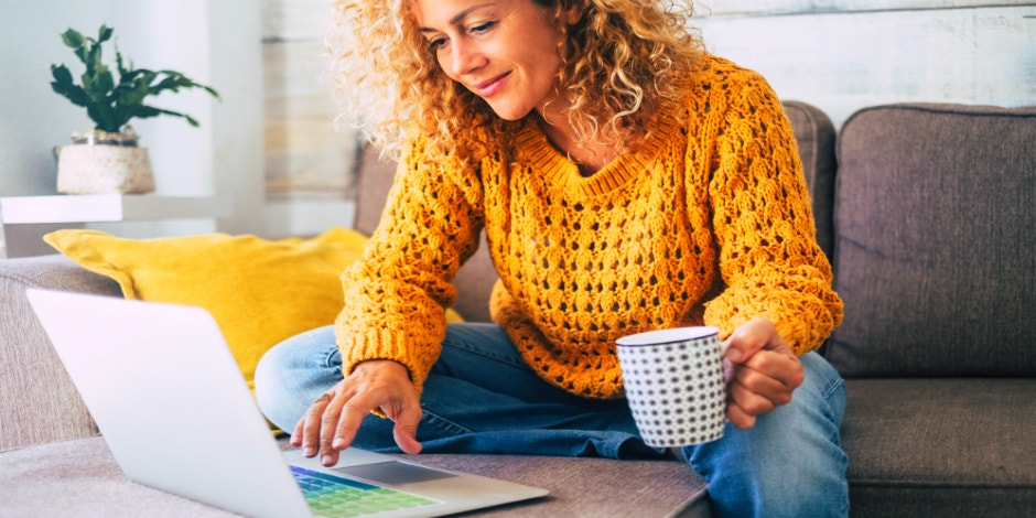 6-Step Guide To Working From Home During Coronavirus Quarantine — Without Losing Your Sanity & Staying Productive 6-Step Guide To Working From Home During Coronavirus Quarantine — Without Losing Your Sanity & Staying Productive
