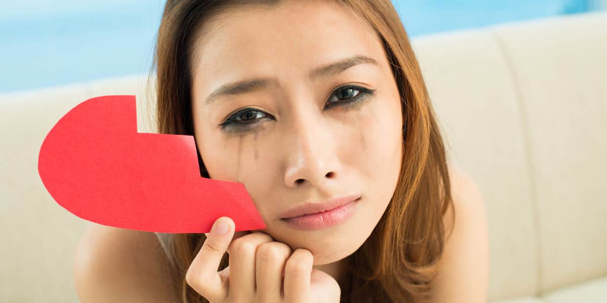 3 Zodiac Signs Want To Breakup On November 2, 2023 sad woman with broken heart