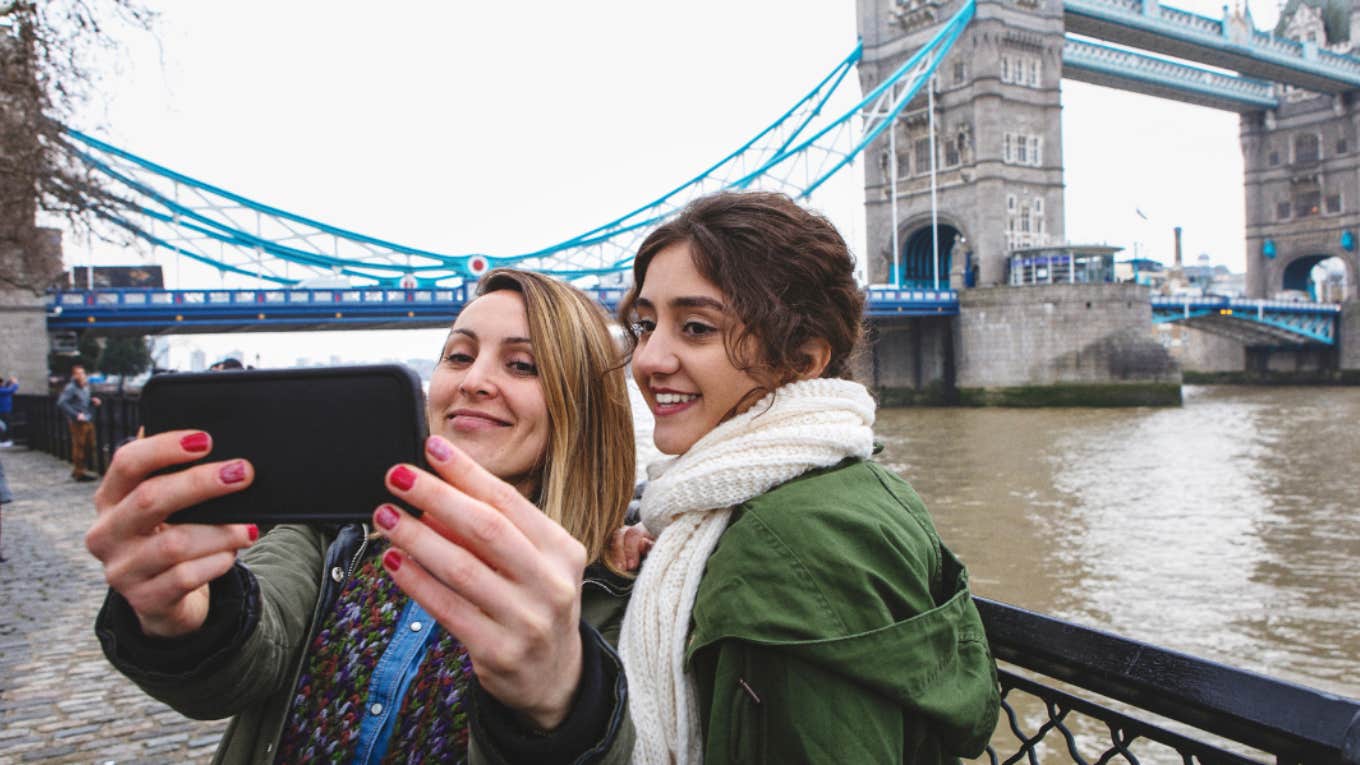 friends taking a selfie together