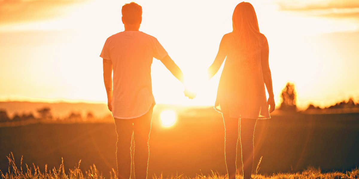 The 3 Zodiac Signs Who Meet Their Soulmate During The Sun Sextile Jupiter On May 23, 2022