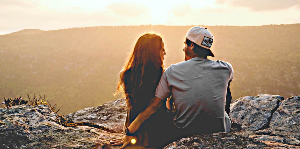 The 3 Zodiac Signs Whose Fling Becomes Exclusive During The Moon In Pisces, July 16 - 18, 2022 The 3 Zodiac Signs Whose Fling Becomes Exclusive During The Moon In Pisces, July 16 - 18, 2022