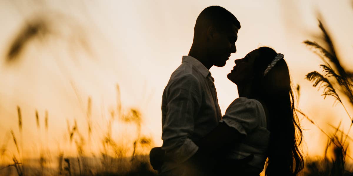 The 3 Zodiac Signs Who Go For The One They Want In Love During Moon Sextile Venus On July 31, 2022 The 3 Zodiac Signs Who Go For The One They Want In Love During Moon Sextile Venus On July 31, 2022