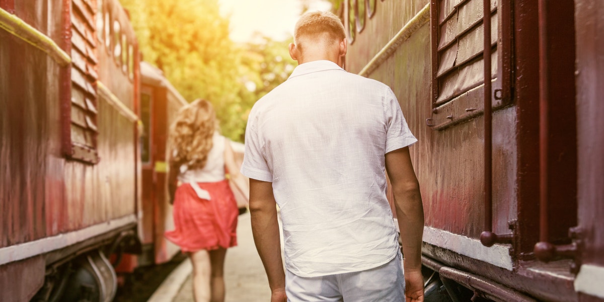3 Zodiac Signs Whose Karmic Relationship Ends, January 9 - 11, 2022 3 Zodiac Signs Whose Karmic Relationship Ends During Neptune Sextile Pluto Starting January 9 - 11, 2022