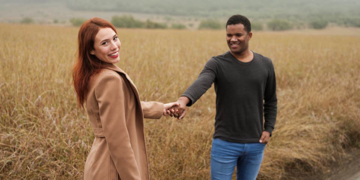 Struggling Relationships Grow Increasingly Stronger For 4 Zodiac Signs This Week, May 22 - 28, 2023 relationships improve for four zodiac signs may 22 - 28, 2023