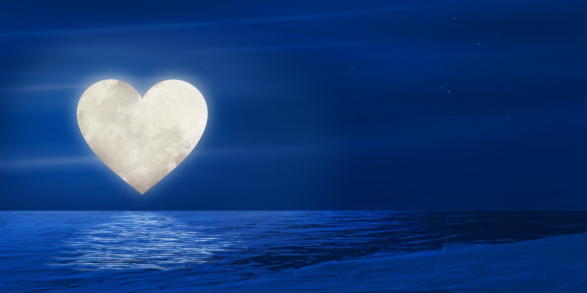 3 Zodiac Signs Who Find Someone To Love During The Moon In Leo Starting September 3 - 5, 2021