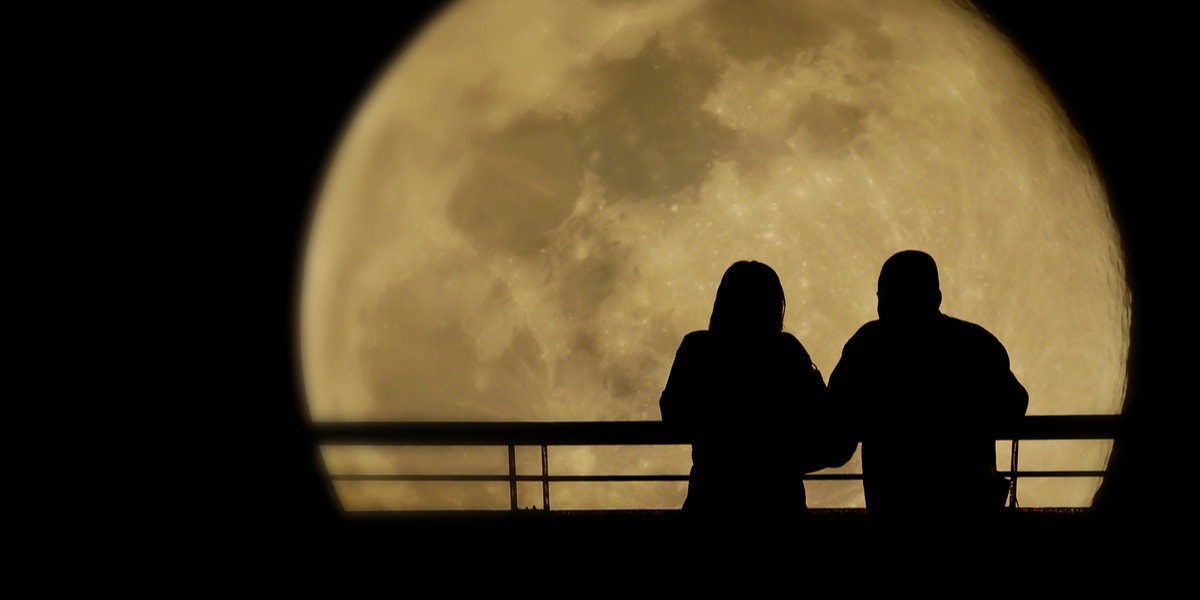 3 Zodiac Signs Who Find Their Soulmate During The Moon Trine Neptune Starting October 8, 2021