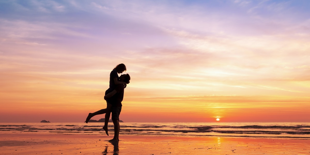 3 Zodiac Signs Whose Want Love That Makes Sense, October 30 - November 2, 2021 zodiac sign couple embracing under moon in virgo October 30 - November 2, 2021