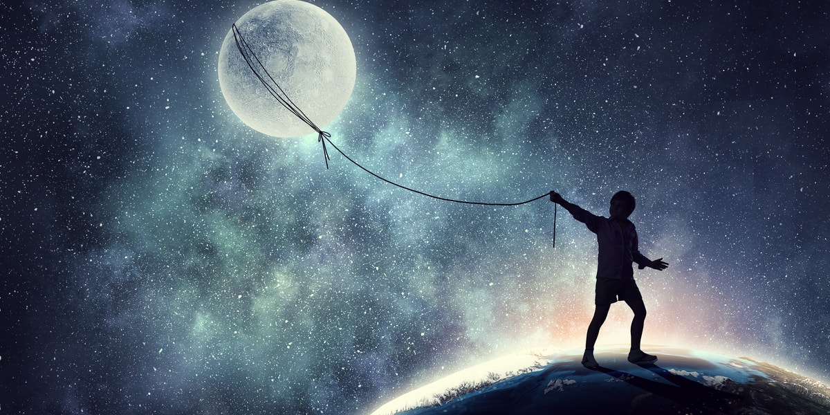 3 Zodiac Signs Whose Dreams Come True During The Moon Square Neptune Starting August 17, 2021