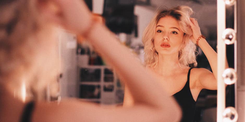 The 4 Zodiac Signs Who Want To Look (& Feel) Their Best Every Day Zodiac Signs Who Care About Their Looks (A Lot!)